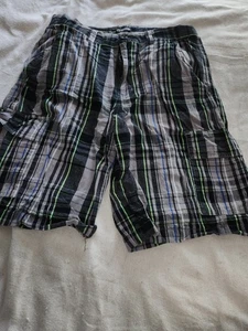 OT Revolution 32 Mens Short Pants - Picture 1 of 3
