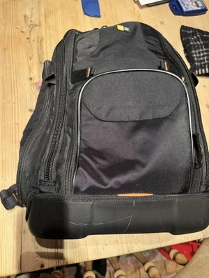 Case Logic SLR Camera Laptop Backpack  bag Black - Image 1 of 4