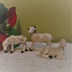 Krippe Tiere Schafe Figuren Statue 2,5 aktuell 5 Maßstab Resin 3 Stück Dorfbewohner - Bild 1 von 1