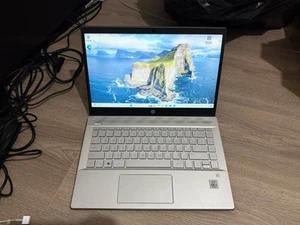Ordinateur portable HP Pavilion 14-ce3606sa 14" 10e génération Core i5-1035G1 8 Go RAM 256 Go SSD WIN - Photo 1/7