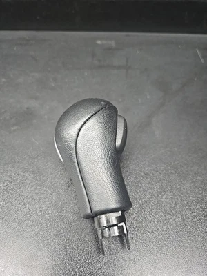 Infiniti G37 G35 2007-2013 palanca de cambios automática palanca de cambios negra OEM Foto 1 de 4