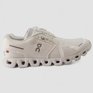 On Women's Cloud 5 Running Shoes Sneakers Size 9.5 - Picture 1 of 7