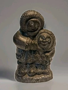 Figura inuit piedra negra tallada lobo mujer y niño esquimal Canadá. 5" - Imagen 1 de 9