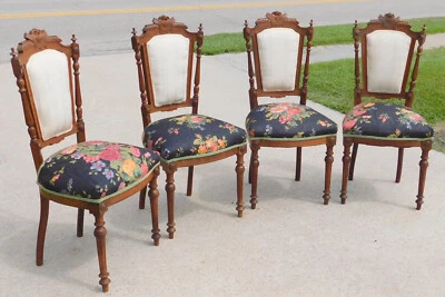 Set  of  Four Victorian Carved Oak Dining Game Table Parlor Chairs Foto 1 de 4