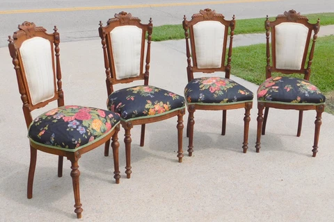 Set  of  Four Victorian Carved Oak Dining Game Table Parlor Chairs Cover