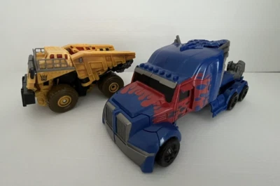 Transformers Payload Decepticon Truck Voyager And Optimus Prime Truck - Image 1 of 4
