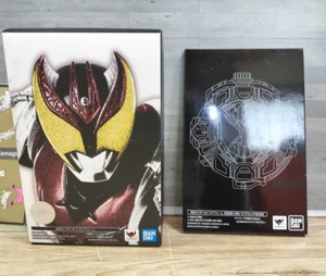 S.H.Figuarts Shinkocchou Seihou Kamen Rider Kiva Bandai Japón con beneficios Nuevo - Imagen 1 de 20