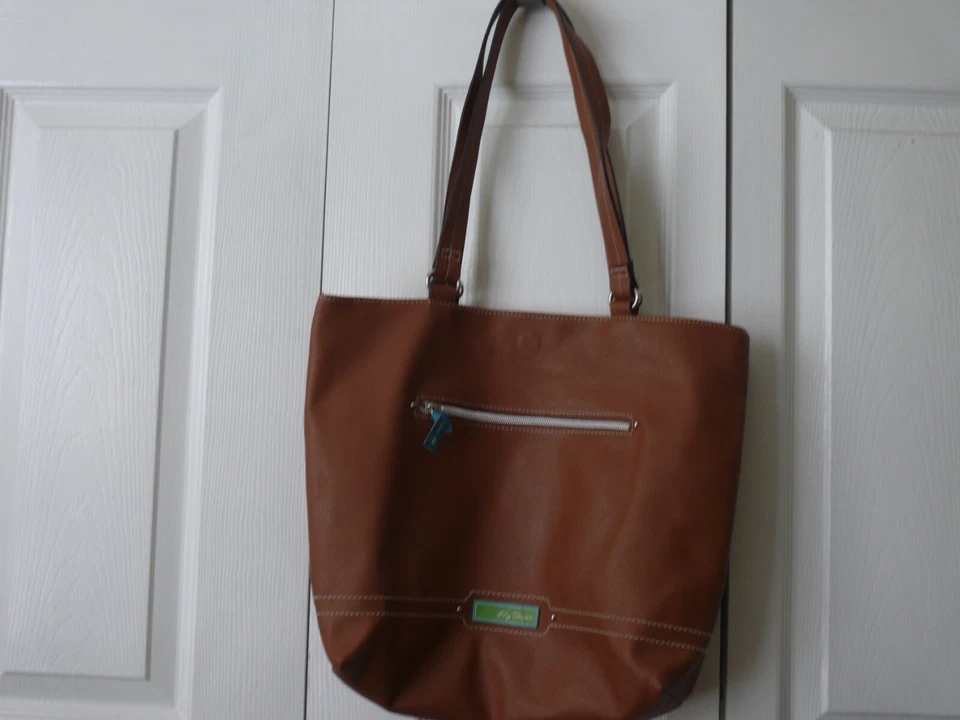 Bolso marrón grande Lily Bloom - Cierre a presión - Aprox. 12" de alto, 16" de ancho y 5" D Foto 1 de 4