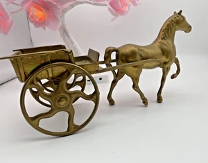 Vintage Retro Solid Brass Horse and Carriage with Lantern Figure Desk Ornament - Picture 1 of 16