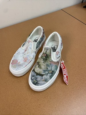 Zapatillas deportivas Vans para mujer 6,5 clásicas sin cordones tapiz floral bordado metálico Foto 1 de 4