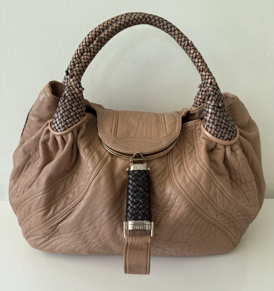Bolso de mano FENDI vintage de cuero suave espía Foto 1 de 4