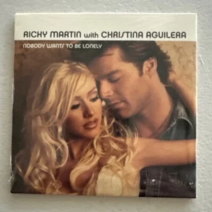 Ricky Martin & Christina Aguilera - Nobody Wants to Be Lonely / Private Emotion - Bild 1 von 2