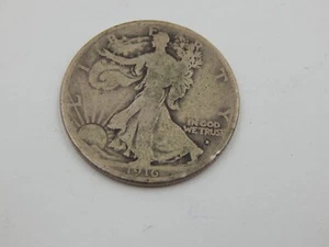 1916 D LIBERTY WALKING SILVER HALF U.S. MINT COIN (779) - Picture 1 of 2