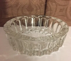 Cuenco/cenicero de cristal de caramelo de vidrio transparente hecho en Indonesia - Imagen 1 de 5