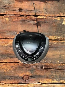 MEMOREX MODEL MP8806 PORTABLE STEREO CD PLAYER AM/FM RADIO BOOMBOX  EUC - Picture 1 of 6