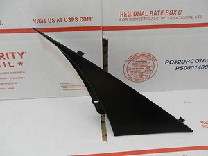NICE! 2002-2005 Saturn Vue Right Front/Drivers Mirror Filler/Trim Moulding OEM - Picture 1 of 5