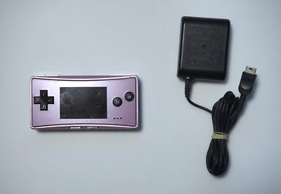 Consola Nintendo Game Boy Micro Púrpura Sistema Portátil Universal Vendedor de EE. UU. Foto 1 de 3