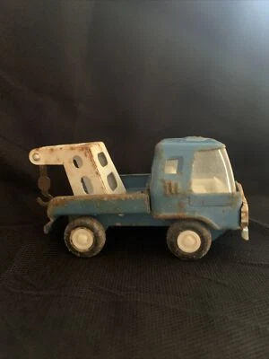 TOW TRUCK     TIN PLATE made in JAPAN    Loose model   - Image 1 of 4