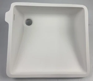 Fregadero de tocador con rampa rectangular Wilsonart AV1513 ADA con desbordamiento - Imagen 1 de 4