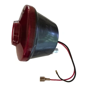 Signal-Stat 77-690 SAE ISTP-75 4 1/4" Width Tail/Tag Light - Picture 1 of 6