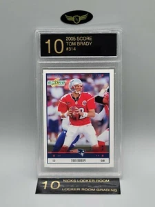 2005 Score New England Patriots TOM BRADY #314 graded mint LRG 10 - Picture 1 of 2