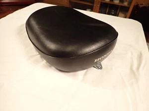 HONDA MZ0 PP Saddle Back Passenger Seat Made In USA Vintage 95-98 ORIGINAL Nice! - Picture 1 of 8