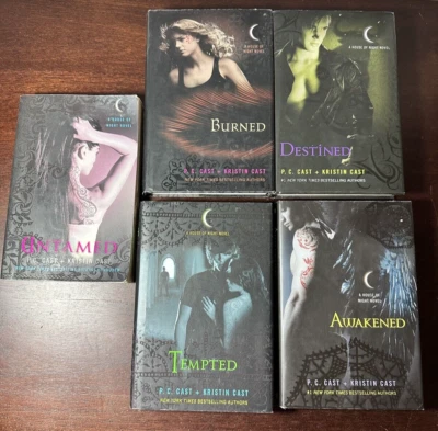 5 House of Night Ser. P.C. & Kristin Cast, 4 HCDJ, 1 PB, #4, 6, 7, 10, 11 - Good - Image 1 of 4
