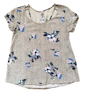 Women's SO Flutter Sleeve Floral Blouse Top Tee Size M - Picture 1 of 1