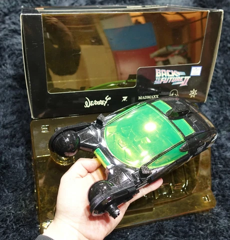 Back to the Future FUTURE CAR Blade Runner POLICE SPINNER NEXUS 7 VER Cover