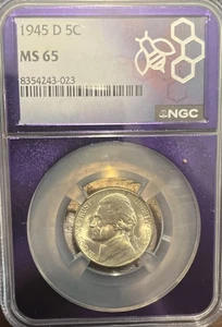 1945 D 5C Jefferson War Nickel  MS 65 Coin in a custom purple core - Picture 1 of 2