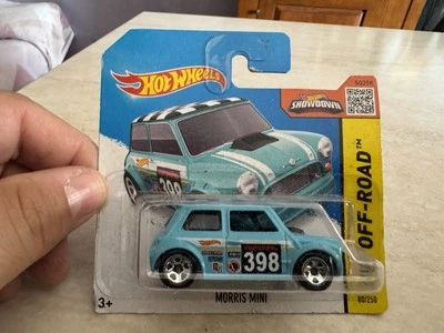 HOT WHEELS MATTEL MORRIS MINI 1:64 NUOVO IN BLISTER 2013 NUOVA IN BLISTER - Immagine 1 di 4
