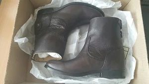 FRYE melissa NIB button back zip boots shoes dark brown US 6 - Picture 1 of 10