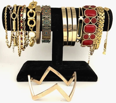 Lote de 18 Pulseras Pila Cadena Diseñador Elastizadas Brazalete Vintage Moderno Tono Dorado Foto 1 de 4