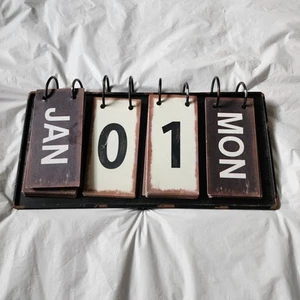 office desk metal flip calendar home office decor - Picture 1 of 9