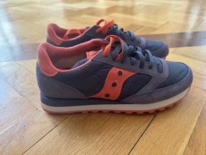 Size 9.5 Saucony Jazz Women’s Purple And Pink Comfort Sneakers (S1044-315) - Picture 1 of 9