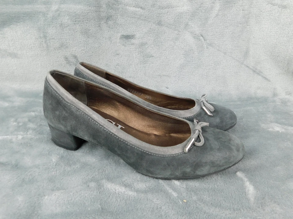 Zapatos de salón AGL para mujer 38,5 EE. UU. 8,5 gris Kristin gamuza tacón bloque arco ballet Foto 1 de 4