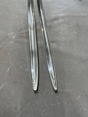 Ford Custom Galaxie 1965 guardabarros delantero lanzas moldura cinturón carrocería lateral 500 XL Foto 1 de 4