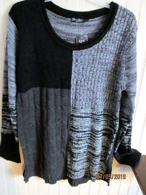HH.  BRITTANY BLACK LADIES SWEATER SIZE PL GRAY / BLACK NWT - Image 1 of 2
