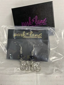 Park Lane Jewelry Silver Dangle Earrings New - Picture 1 of 4