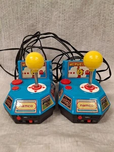 2x Namco Ms. Pac-Man 5-in-1 TV Plug N Play Arcade Games Joystick Jakks 2004 - Picture 1 of 15