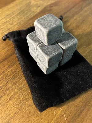 Bolso de gamuza negro Whiskey Stones Foto 1 de 2