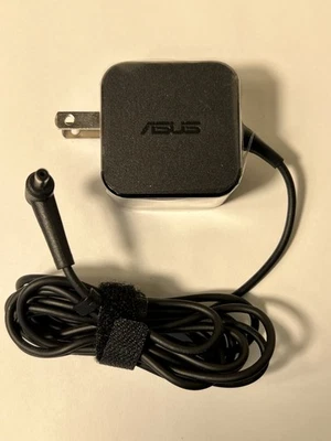 NUEVO Cargador Original 33W ASUS ADP-33AW Y AD2131320 Adaptador de CA 19V 1.75A Punta de 4.0mm Foto 1 de 4