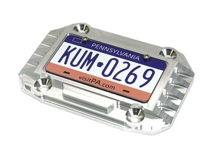 Realistic Silver License Plate with Alloy Frame for Axial 1/6 SCX6 250008 - Picture 1 of 3