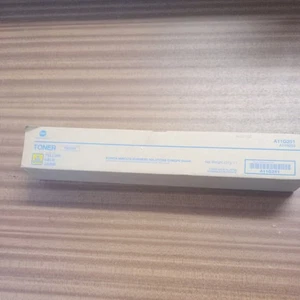 Genuine Konica Minolta TN216Y Yellow Toner Cartridge unopened, new in box - Picture 1 of 6