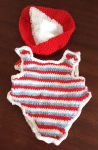 puppenkleidung -Body und Hut - Bild 1 von 1
