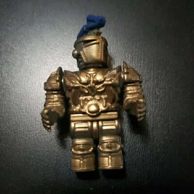 Brinquedo pequeno Mega Bloks Alien Foot Soldier Miniture - Imagem 1 de 3