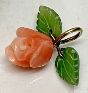 Vintage Carved Angel Skin Coral Rose Jade Leaf Pendant (No Necklace) - Picture 1 of 12