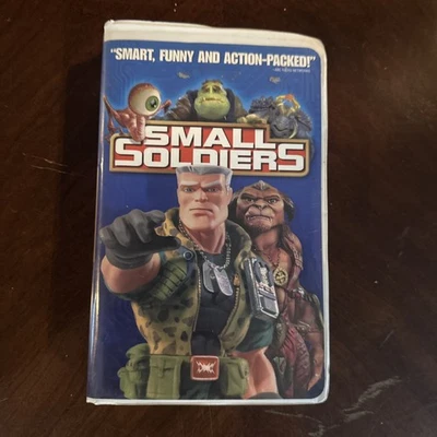 Bj’s video rental Texas Small Soldiers VHS Video 1998 DreamWorks   - Image 1 of 4