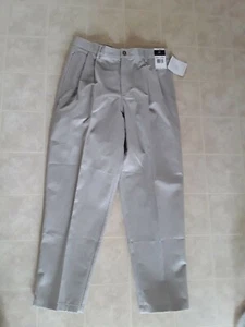 Claiborne Boys Pleated Khaki Pants-NWT Sz 14 Husky - Picture 1 of 3