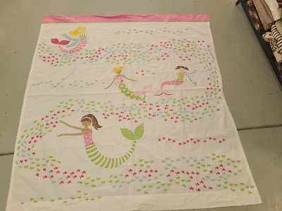 Cortina de ducha de tela Pottery Barn Kids "Sirenas" Foto 1 de 4